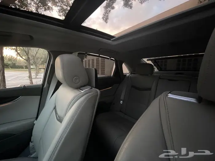 كاديلاك XTS V PLATINUM 2016 10