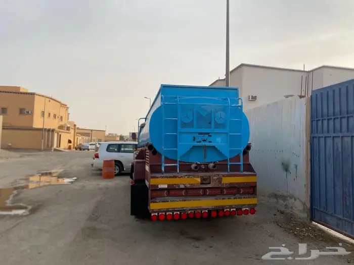 بوز عايدي موديل 83 1