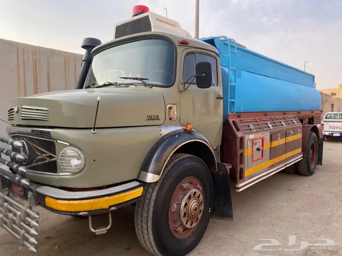 بوز عايدي موديل 83 0