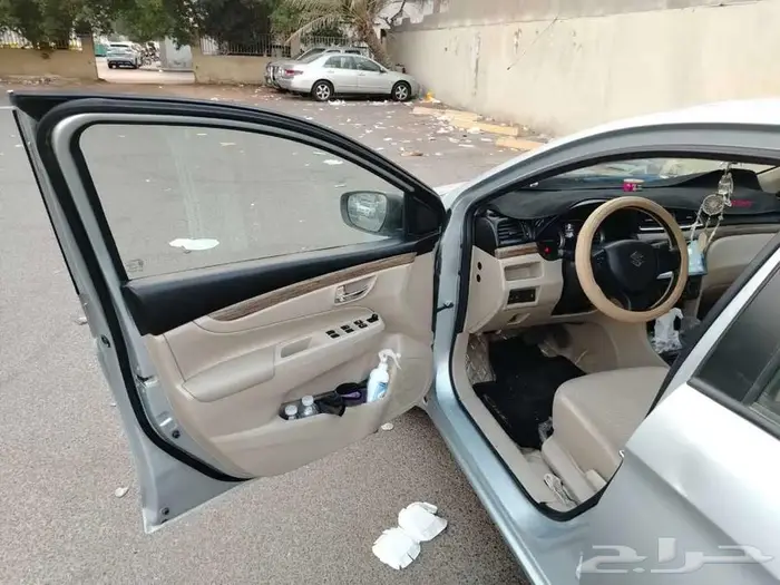 سوزوكي سياز 2025 GL وكالة 4