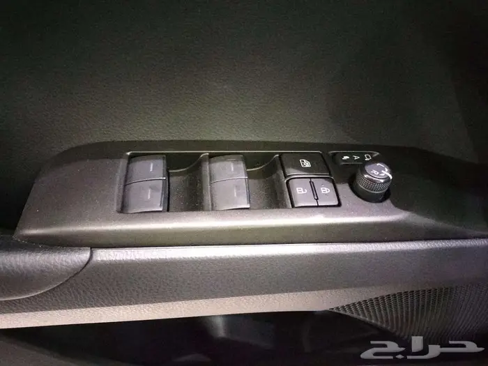 تويوتا كامري E 2025 استاندر بنزين سعودي 10