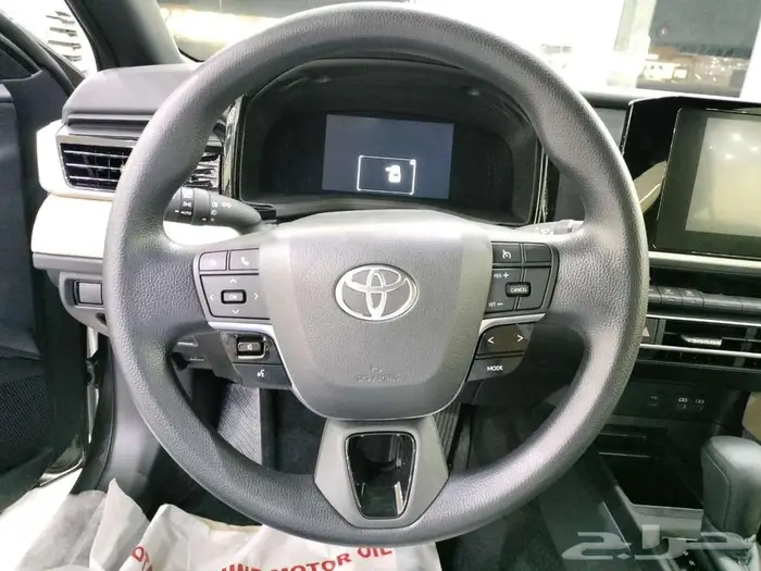 تويوتا كامري E 2025 استاندر بنزين سعودي 5