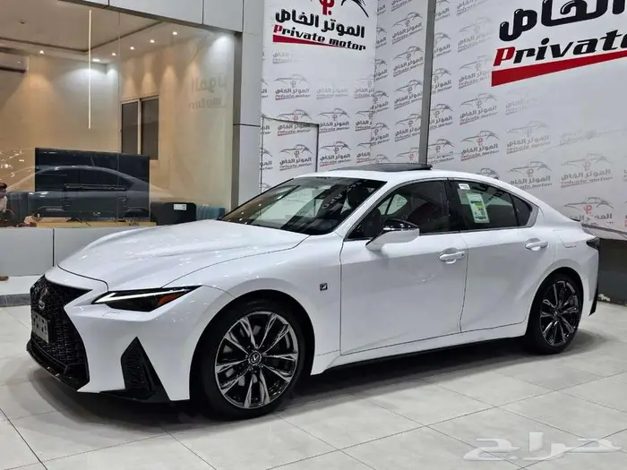 لكزس is 350 ارنوب 2024 F سبورت ( فل كامل بحاله الوكاله ) 2