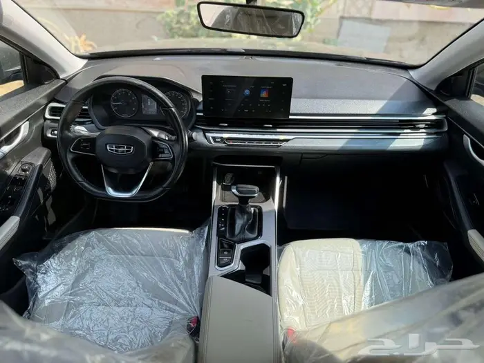 جيلي ام جراند نص فل موديل 2024 ممشي 67 الف كيلو عرض خاص 10