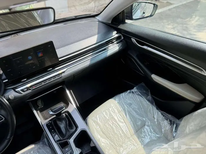 جيلي ام جراند نص فل موديل 2024 ممشي 67 الف كيلو عرض خاص 13