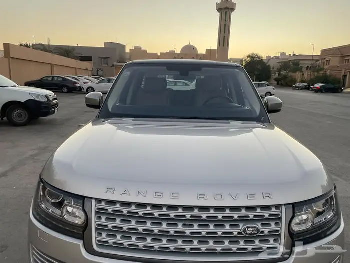 للبيع رنج روفر نظيف 2016 12