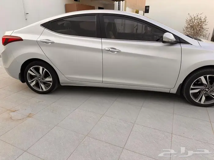 النترا 2015 فل كامل وكاله محرك 2000 3