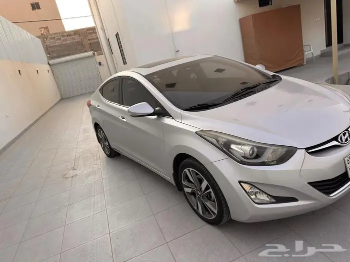 النترا 2015 فل كامل وكاله محرك 2000 0