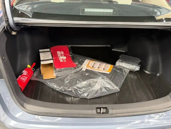 كورولا 2025 XLI وارد الوكيل ضمان 7 سنوات 7