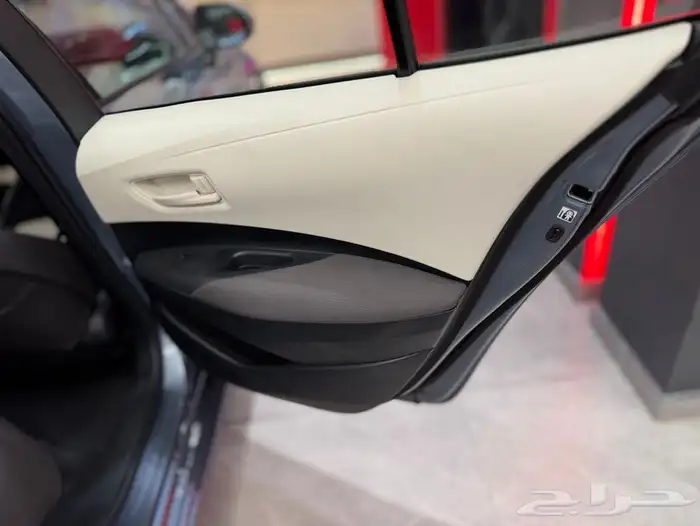 كورولا 2025 XLI وارد الوكيل ضمان 7 سنوات 10