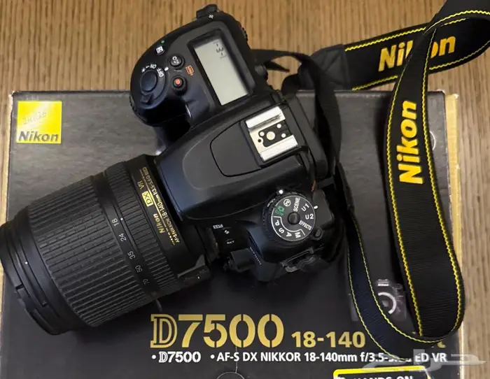 نيكون D7500   18-140 نظيفة جد ا  3400 قابل للتفاوض. 0