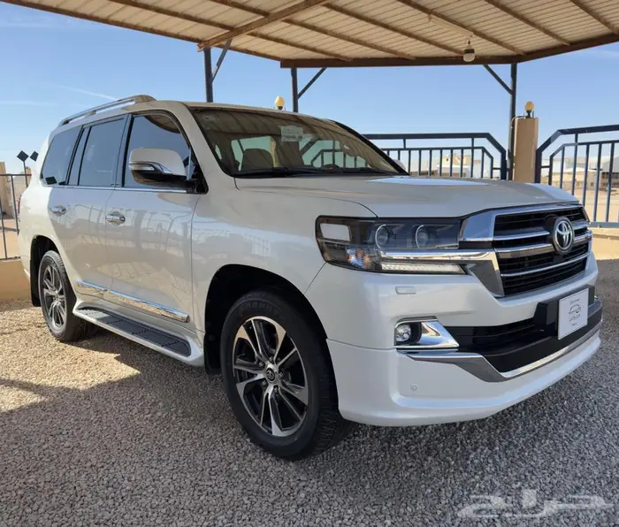 لاندكروزر جي اكس ار 2020 سعودي GXR 67