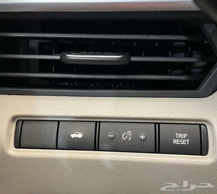 نيسان التيما S 2020 14