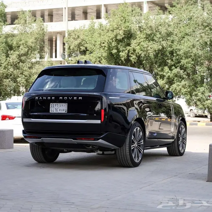 رنج روفر 2025 Autobiography 3