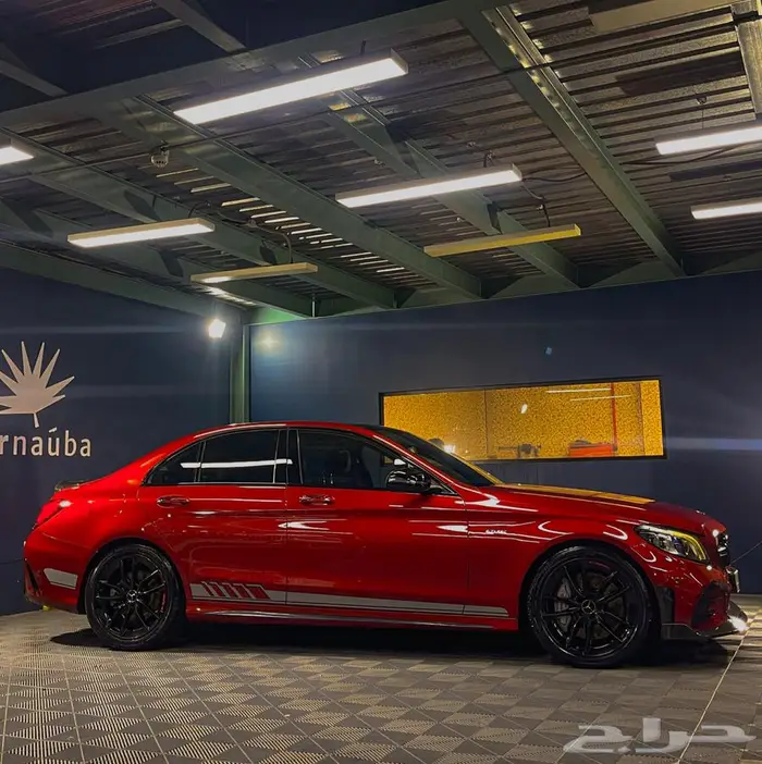 للبيع مرسيدس c43 2019 لون احمر مميز 18