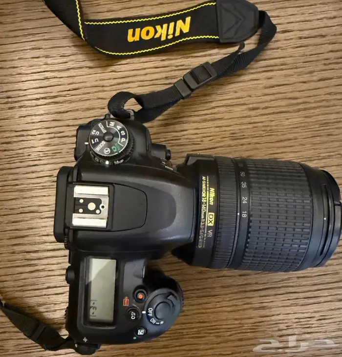 نيكون D7500   18-140 نظيفة جد ا  3400 قابل للتفاوض. 1