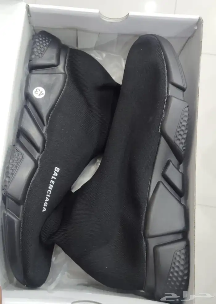 شنط ماستر درجه أولى 100  وشوزات فتنامي وإيطالي 90