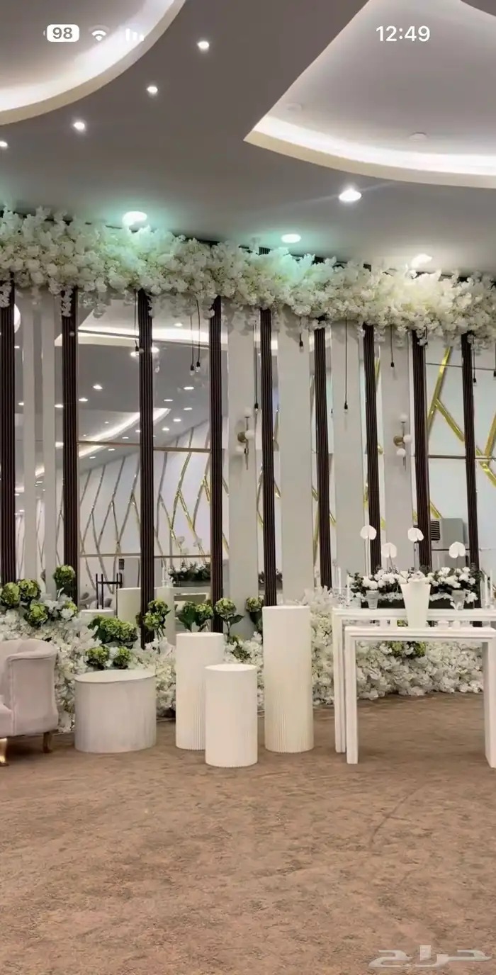 تنسيق هدايا و توزيعات وزهور طبيعية وصناعية و طاولات استقبال 7