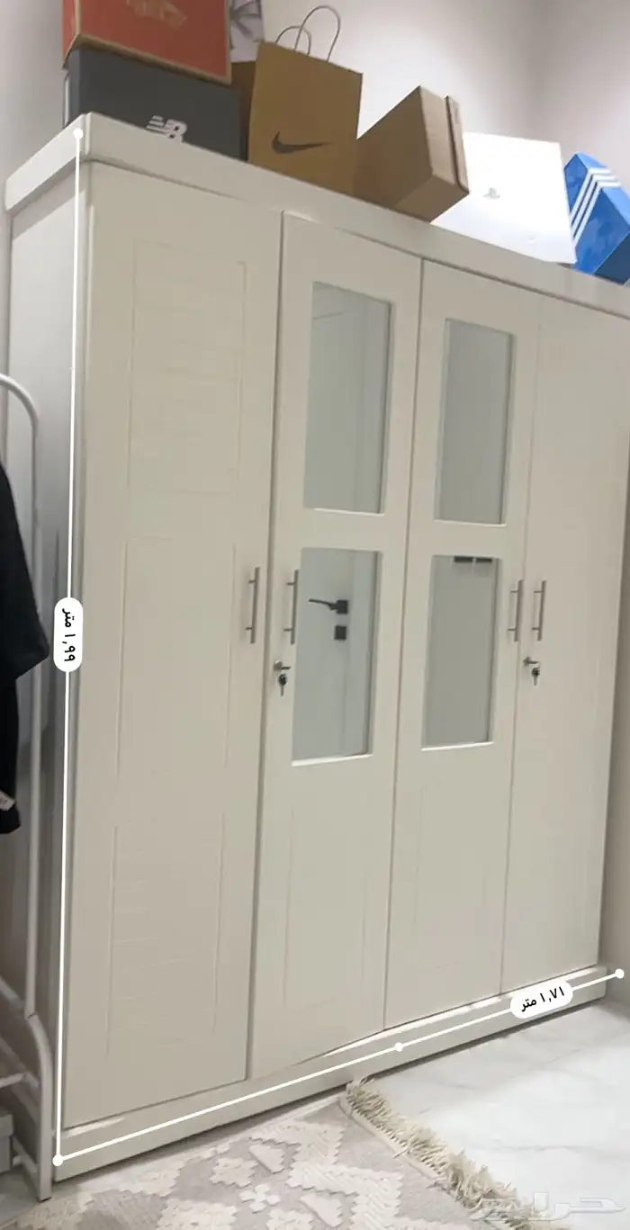 للبيع دولاب 4 ابواب 0