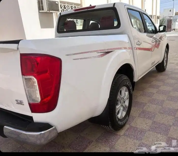 نيسان نافارا 2016 بدي عريض فل كامل ممشى 92 الف قير اوتماتيك 5