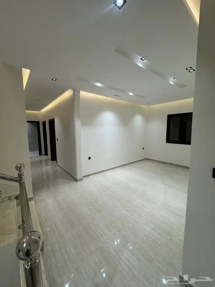 فيلا درج داخلي فقط للبيع حي الرمال مخطط تنال مساحة 340 1