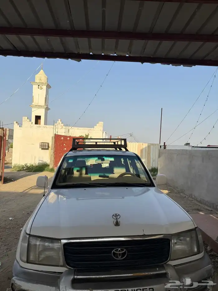 لاندكروزر 2001 2