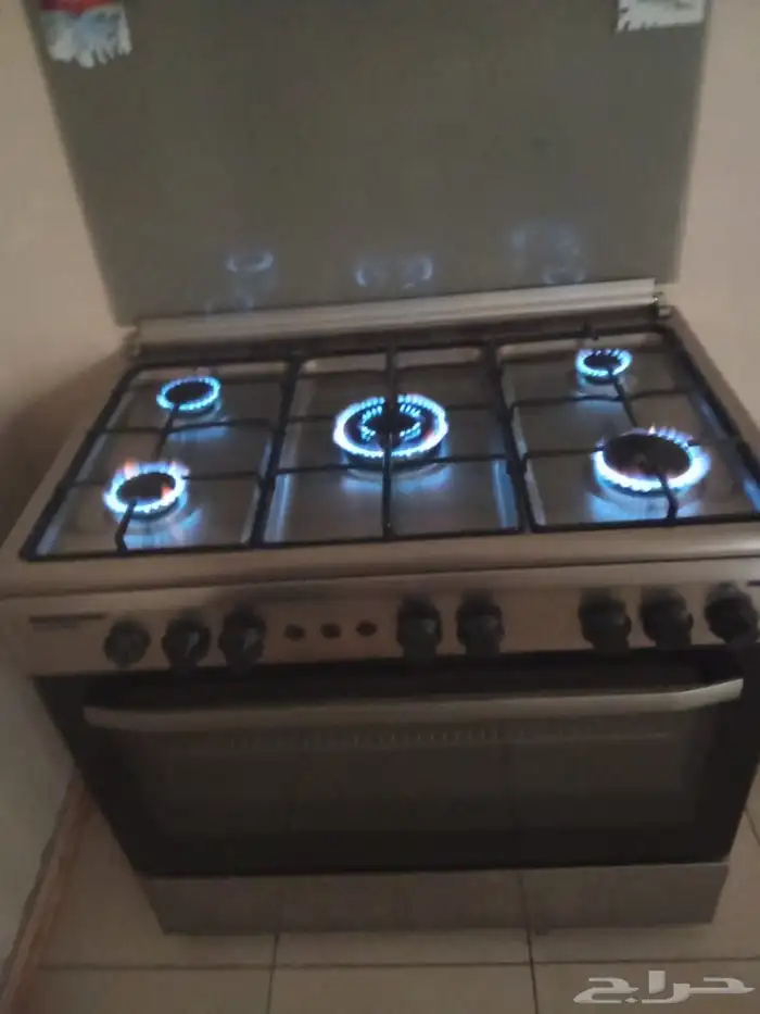 فرن غاز 5عيون نضيف شغال تمام 5