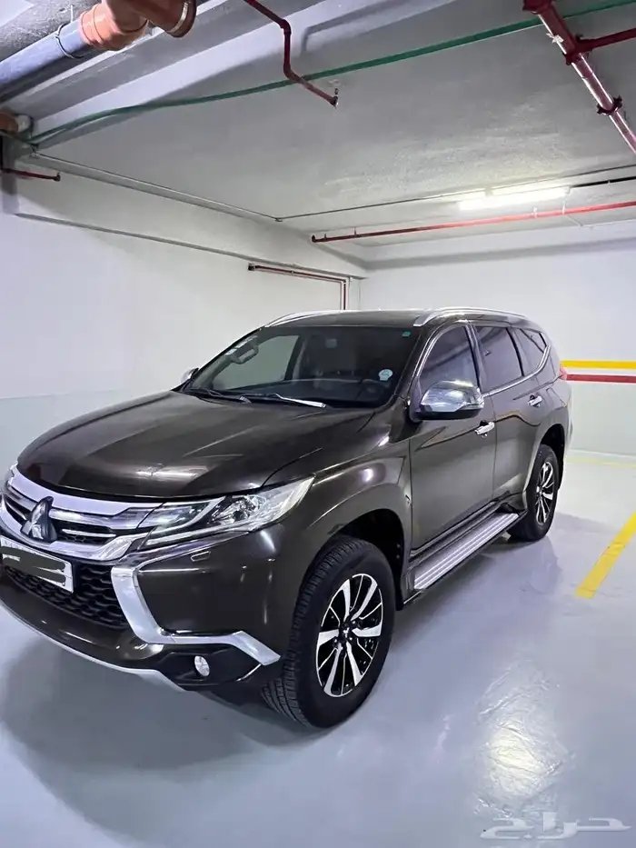 Mitsubishi Montero 2016 0