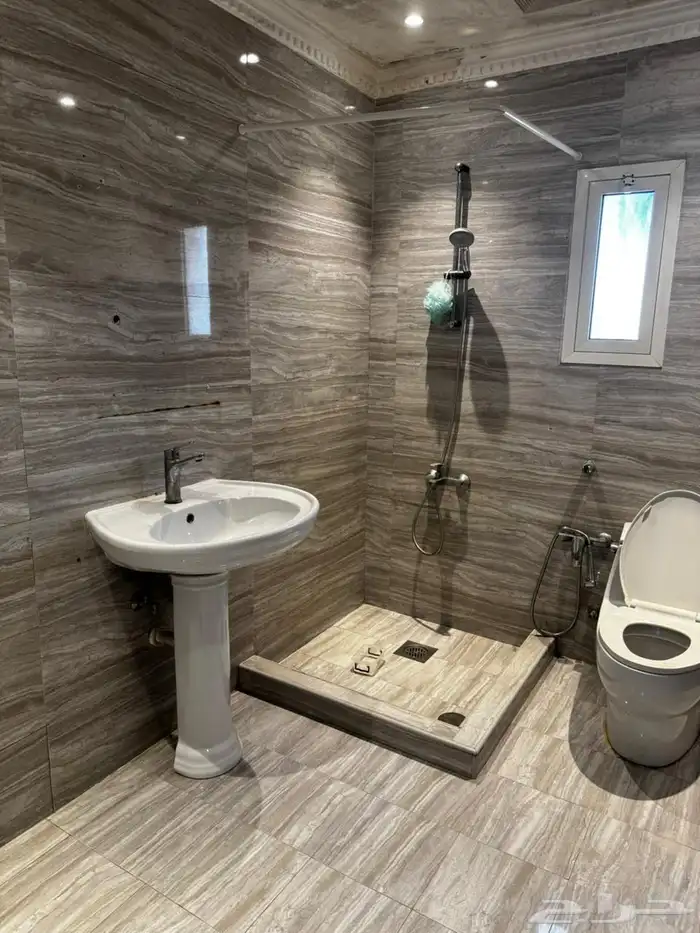 بيت للبيع في الدوحة الشمالية الظهران 7