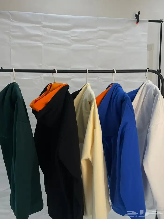 للبيع بلوفرات شتوية دبل كاب الجودة ممتازه بسعر الجمله 1