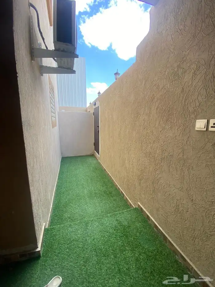 شقة مفروشة للإيجار خميس مشيط خلف مطعم السده 2