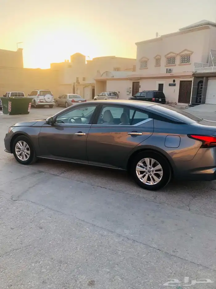 اعرض لكم سيارتي شرط البدي والمحركات نوع التيماء 2021 5