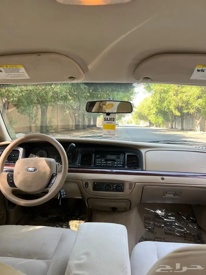 فور - كراون فكتوريا 8