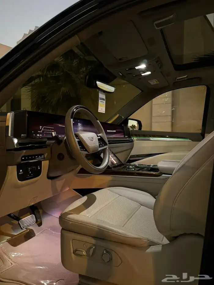 اسكاليد 2025 بلاتنيوم 7