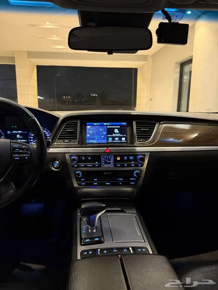 جينيسس (G80) 2019 ( ديزل ) فل كامل بحالة الوكالة 17