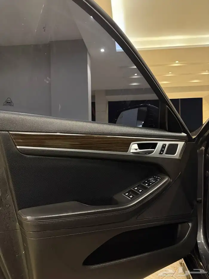 جينيسس (G80) 2019 ( ديزل ) فل كامل بحالة الوكالة 10