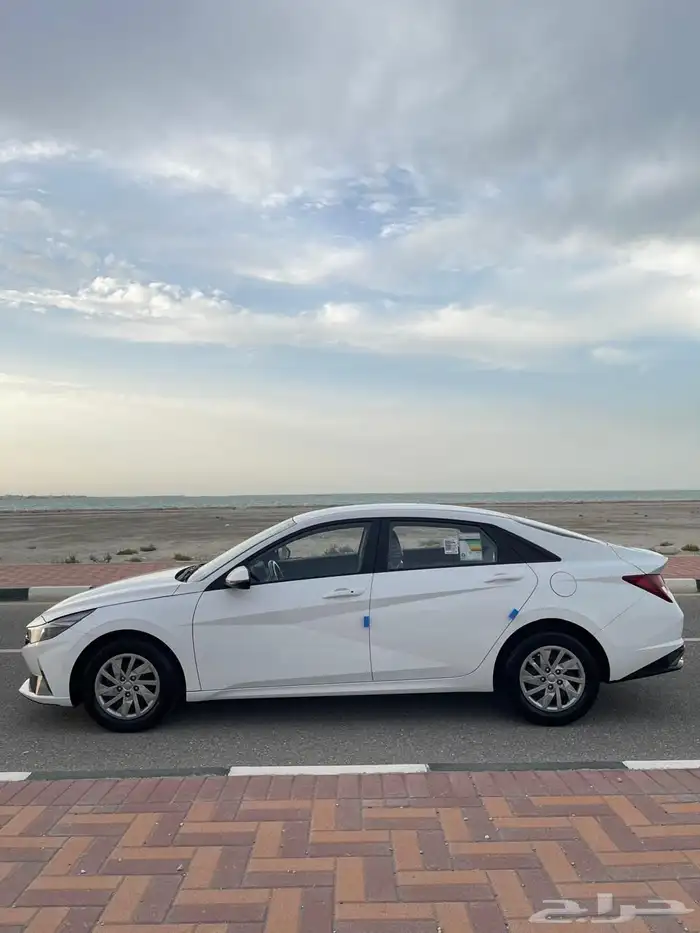 النترا 2021 ماشي 65 الف 1600cc 2