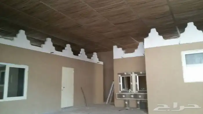 لتنفيذ اعمال التراث من الطين الطبيعي وخشب الاثل وعسيب النخل 2