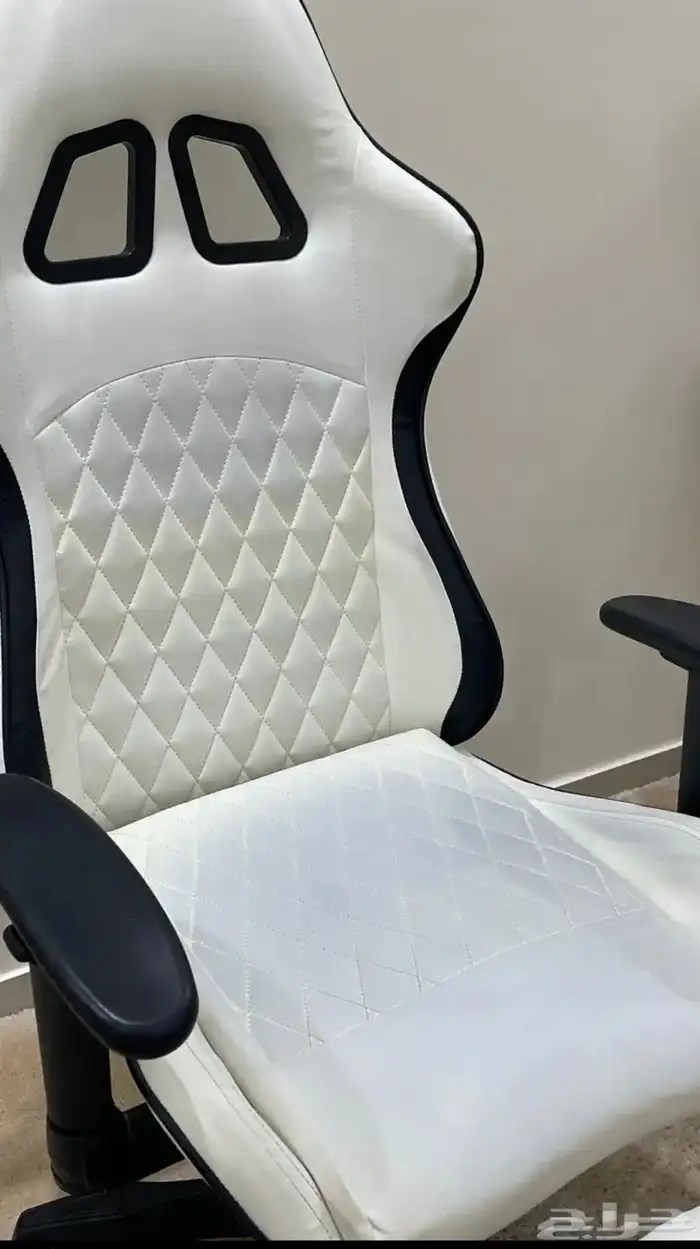 كرسي قيمينق 3