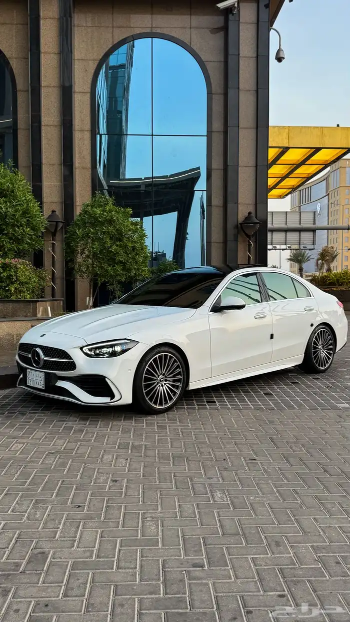 مرسيدس c300 فل 2023 4