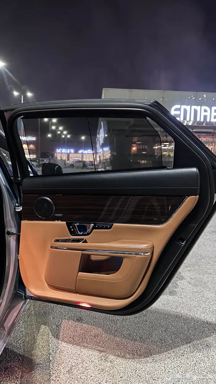 جاكور xJ للبيع 14