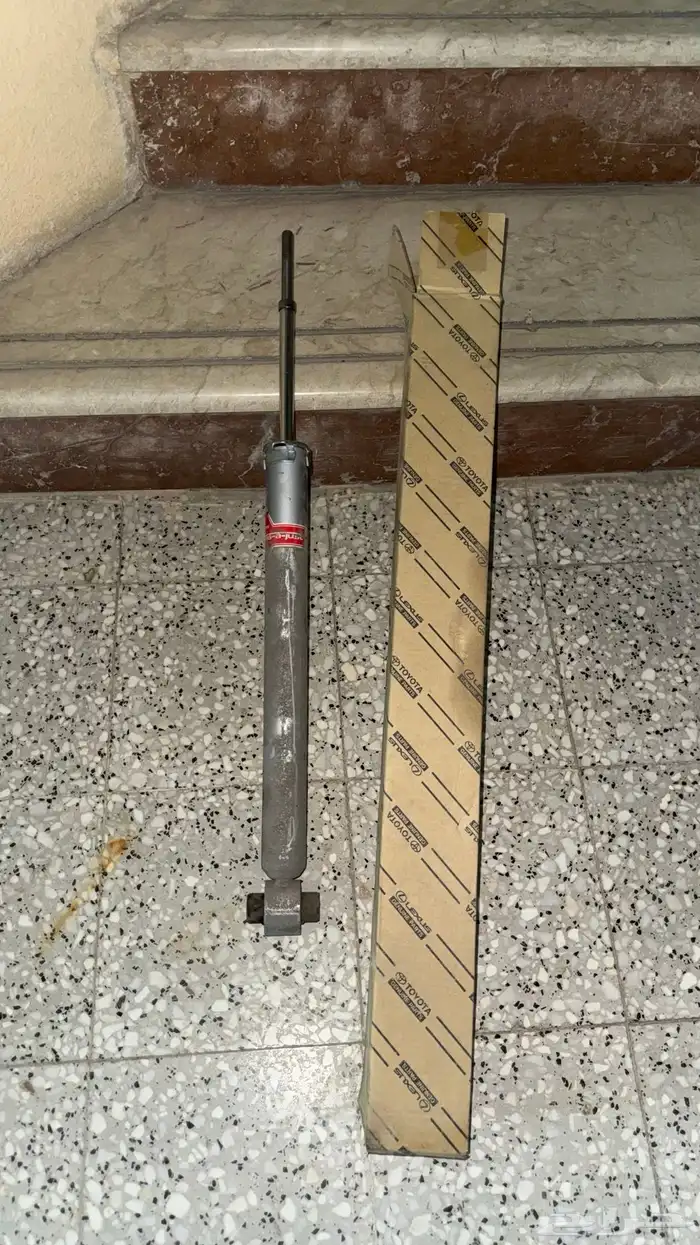 مساعدات لكزس Gs 0