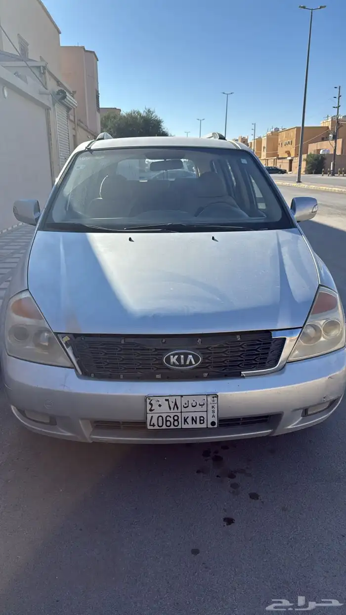 كيا كرنفال 2013 للبيع 1