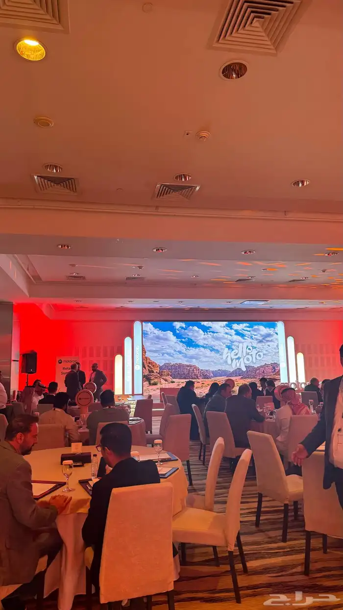 شركة اهم حدث للشاشات والاضاءاة 10