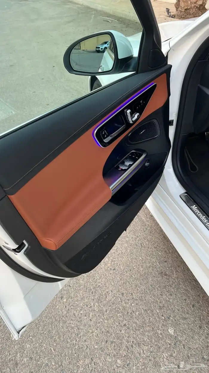 مرسيدس C300 2023 جديد ممشى 6 الاف فقط 25