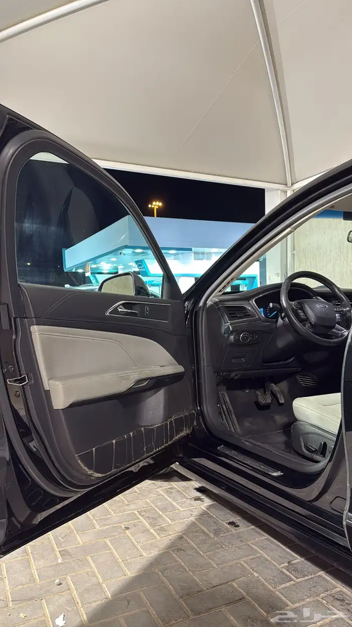 فورد تورس مالك اول 8