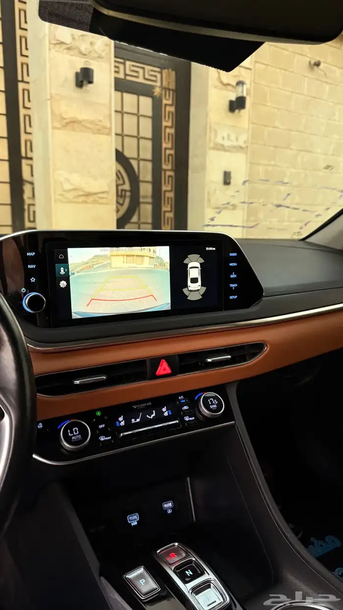 هيونداي سوناتا 2022 ( بنزين) فل كامل بحالة الوكالة 10