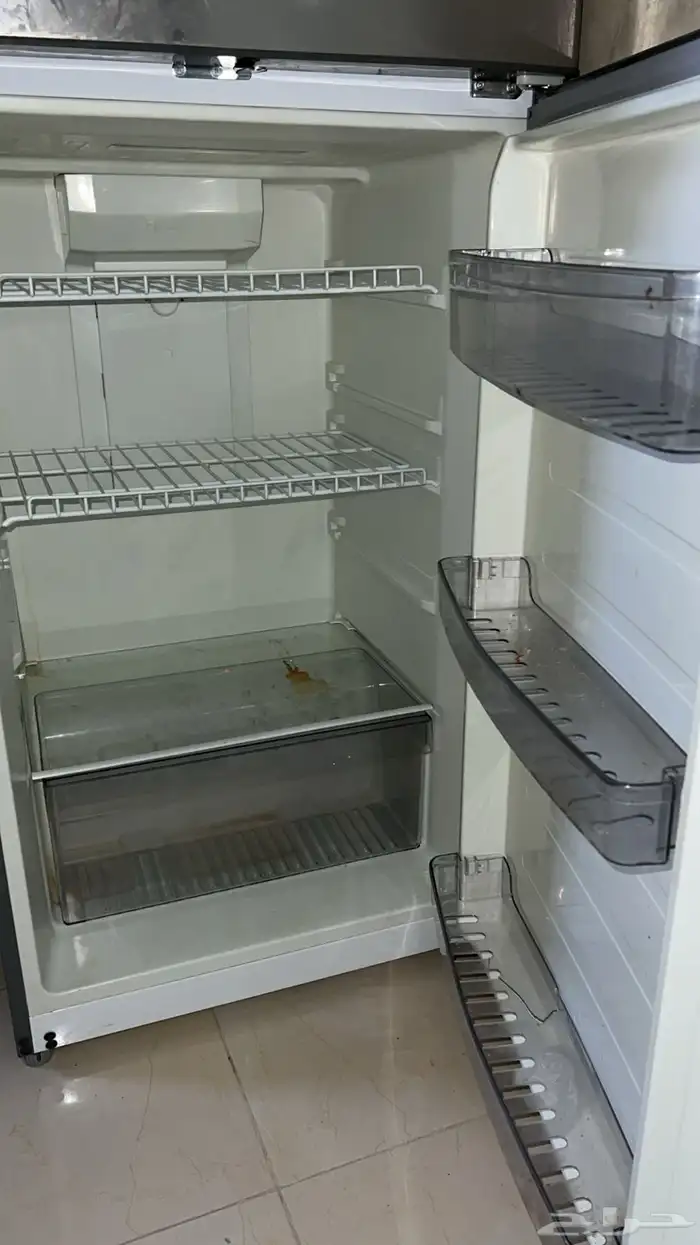 ثلاجه للبيع 2