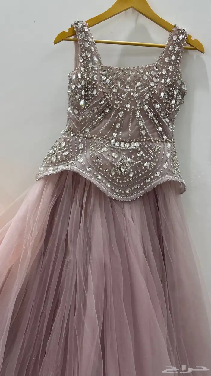فستان للبيع 0