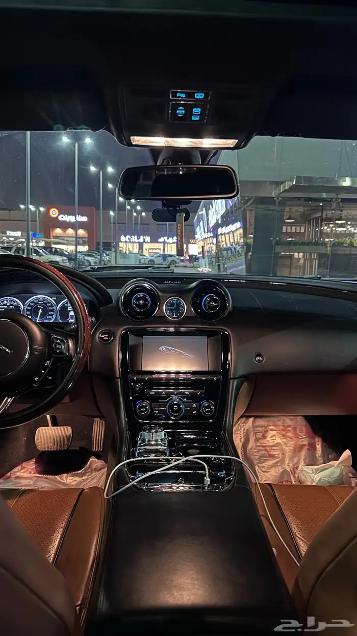 جاكور xJ للبيع 23